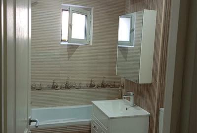 Apartament cu 3 camere decomandat în Narcisa - 8