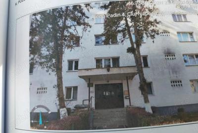 Apartament cu 3 camere decomandat în Central - 1