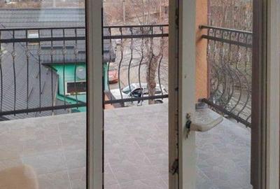 Casă individuală cu 10 camere în Scriitorilor - 5