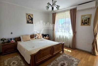 Casă cu 6 camere cu Teren 1642 Mp în Central - 11