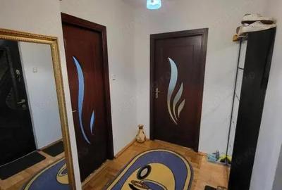 Apartament cu 3 camere decomandat, mobilat în Orizont - 6