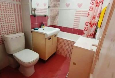 Inchiriem Apartament 3 Camere Mobilat Decomandat Grivitei - 2