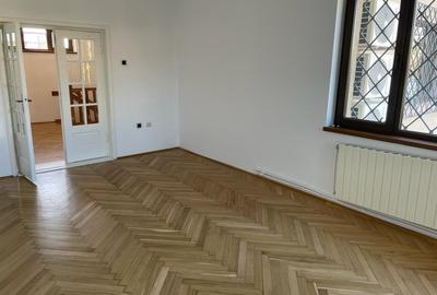 Casă individuală cu 4 camere cu Canalizare în Rahova - 5
