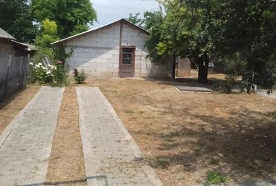 Casă cu Teren 1700 Mp în Central - 8