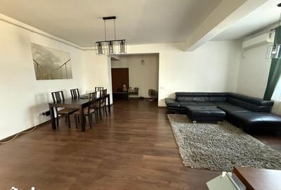 Apartament cu 3 camere decomandat în Central - 4
