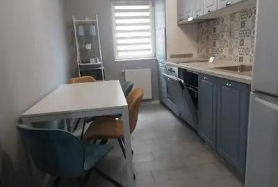 Apartament cu 2 camere decomandat în Florești
