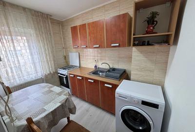 Garsonieră decomandată în Central - 8