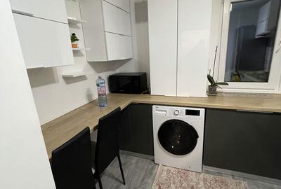 Apartament cu 2 camere semidecomandat în Podul de Piatră - 7