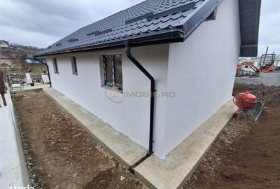 Casă cu 3 camere cu Teren 300 Mp în Bârnova - 12