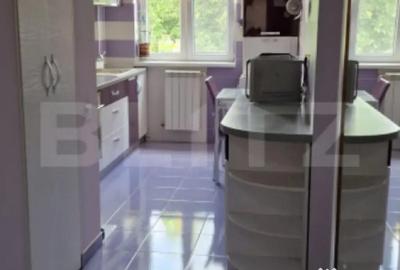 Apartament cu 3 camere decomandat în Micro 1 - 2