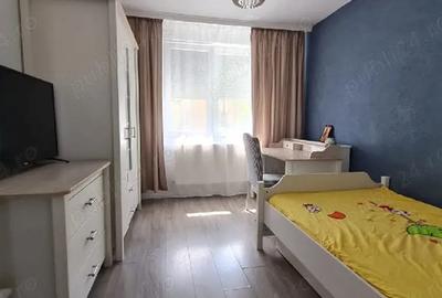 Apartament cu 3 camere decomandat în Rogerius - 2