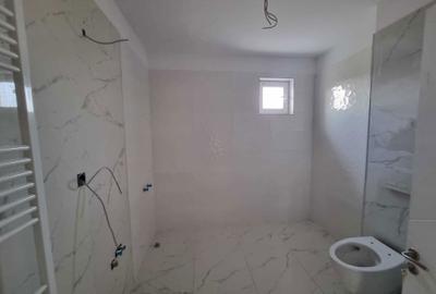 Casă cu 3 camere în Lumina - 6