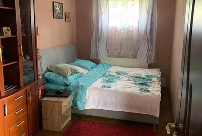 Casă cu 4 camere cu Teren 800 Mp în Pecica - 1