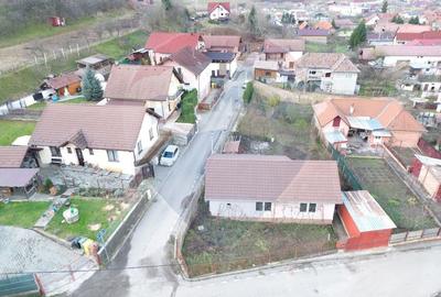 Casă cu 3 camere cu Teren 545 Mp în Central - 16
