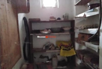 Casa cu teren aferent - 9