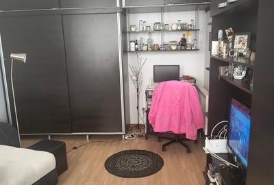 Garsonieră decomandată în Cișmigiu