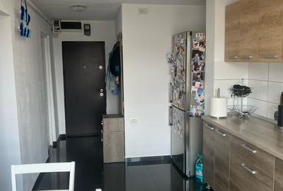Apartament cu 2 camere decomandat în Astra - 2