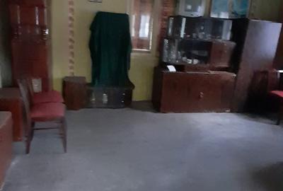 Casă cu 4 camere în Central - 5