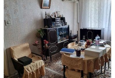 Apartament cu 4 camere decomandat în Brâncoveanu