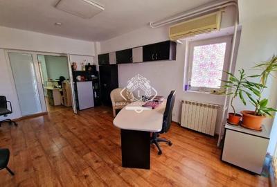 13 septembrie-Palatul Parlamentului | 5 cam | 100mp | dec | et 5 | 480.000 euro - 8