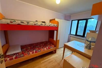 Apartament cu 3 camere decomandat în Central - 3