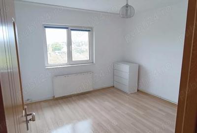 Apartament cu 3 camere decomandat în Florilor - 5