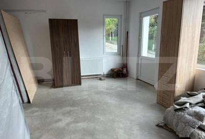 Spațiu comercial, de 350 mp, în Central - 5