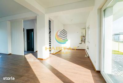 Casă cu 4 camere cu Teren 321 Mp în Vărăști - 2