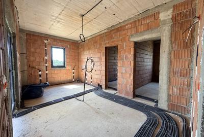 Casă individuală cu 5 camere cu Canalizare în Urseni - 15