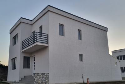 Casă cu 4 camere în Central - 7