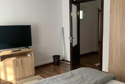 Apartament cu 2 camere decomandat în 1 Mai - 5