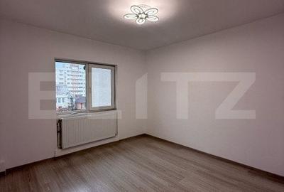 Apartament cu 3 camere, 76 mp, decomandat, zona Centrala - 3