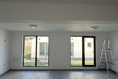 Casă individuală cu 4 camere cu Teren 384 Mp în Corbu - 2