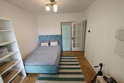 Apartament 3 camere, ultracentral, mobilat ultramodern-Aleea Parcului!