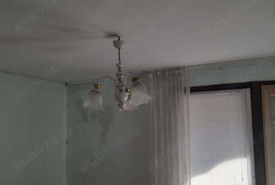 Casă cu 6 camere în Văliug - 15