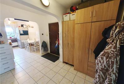 Apartament cu 3 camere decomandat, mobilat în Lipovei - 10