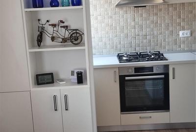 Particular 2 dec. ULTRACENTRAL Universitate mobilate si utilate - 2