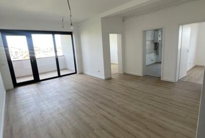 3 camere, Bucatarie separata, Bloc superb - 1