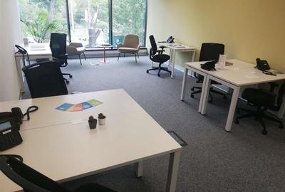 Inchiriere spatiu de birou mobiliat in Campus 6 - 13