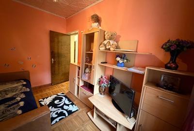 Apartament cu 3 camere, mobilat în Răcădău - 9