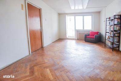 Apartament cu 3 camere în zona Griviței, Cod 8134