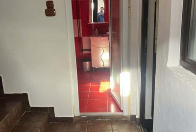 Casă cu 3 camere în Central - 1