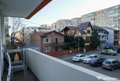 Apartament 4 camere, decomandat, etaj intermediar, zona Republicii - 9