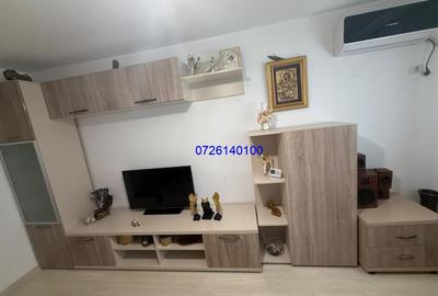 Apartament cu 3 camere, mobilat în Poarta 6 - 5