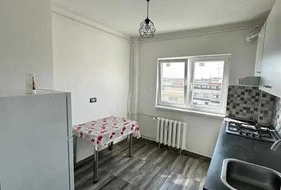 Garsonieră decomandată, mobilată în Tei - 2