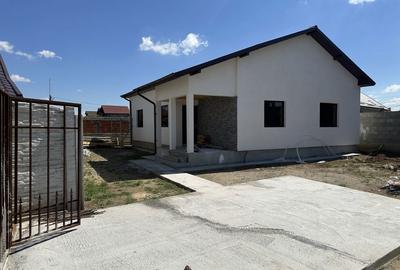 Casă cu 4 camere în Făcăi - 5