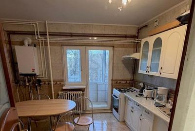 Apartament cu 4 camere decomandat, mobilat în P-ța Unirii - 3