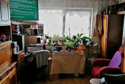 Apartament cu 2 camere decomandat în Decebal - 2