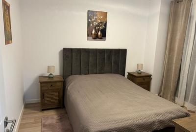 Apartament cu 2 camere semidecomandat în Km 5 - 6