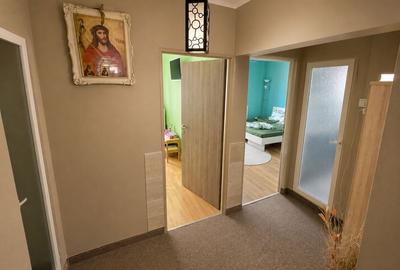 Apartament cu 3 camere decomandat în Găvana - 2